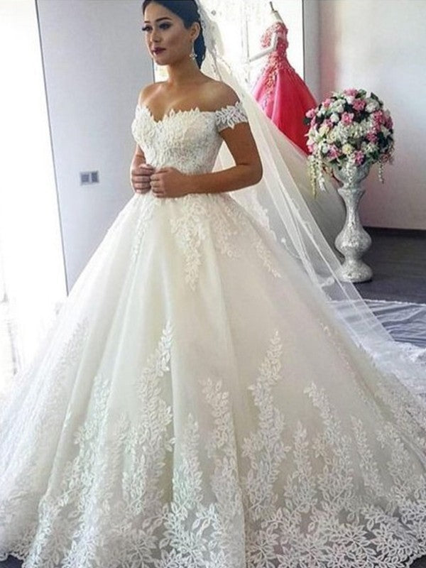 Wholesale Ball Gown Off-the-Shoulder Sleeveless Sweep/Brush Train Lace Tulle Wedding Dresses